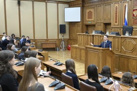 В Государственном Совете Татарстана прошла встреча с финалистами конкурса «Земля талантов»
