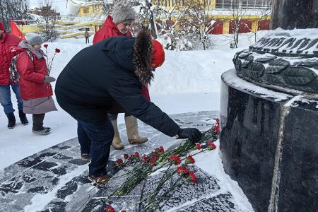 Коммунисты города Иваново почтили память Михаила Фрунзе