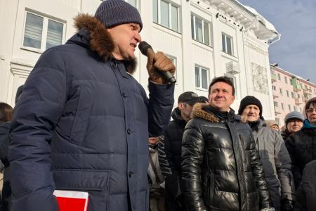 В Кольчугино состоялась встреча депутата Госдумы А.В. Куринного с жителями за сохранение роддома
