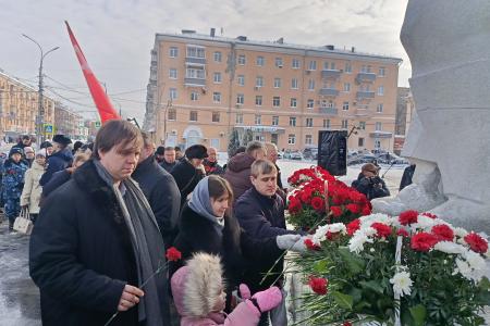 Рязанские коммунисты приняли участие в торжественных мероприятиях к 23 февраля