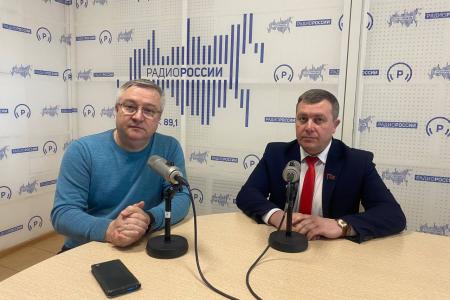 Депутат-коммунист Сергей Токарев рассказал об обращении депутатов Госдумы и Программе Победы КПРФ