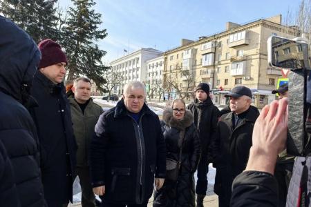 Казбек Тайсаев с насыщенной программой прибыл в Луганск поздравить бойцов с 23 февраля