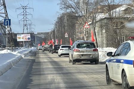 Карелия. В республиканской столице коммунисты провели торжественные мероприятия в честь Дня Советской армии и Военно-морского флота