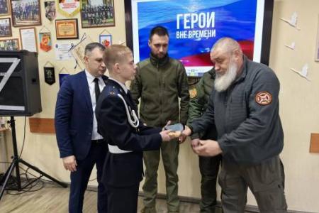 Делегация КПРФ во главе с Казбеком Тайсаевым прибыла в Донецк