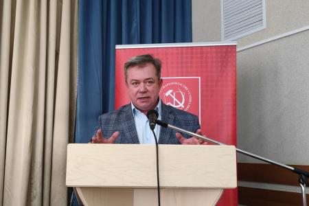 «Чтобы победить, надо бороться!»: Новосибирские коммунисты начали подготовку к выборам в Госдуму