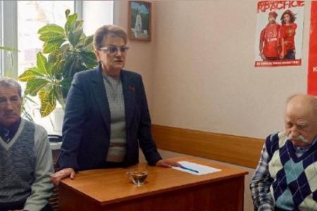 В рамках работы в Балашовском районе Ольга Алимова провела приём граждан по личным вопросам