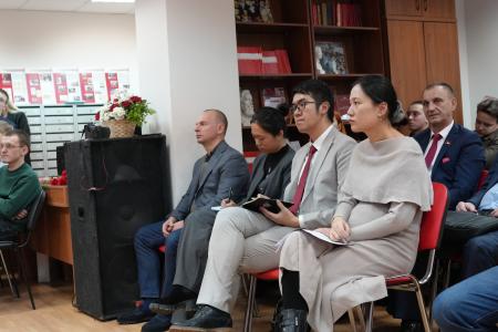 «Диалог и сотрудничество — важный мост дружбы»: представители Генконсульства КНР приняли участие в пленуме Свердловского обкома КПРФ