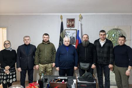 Делегация КПРФ во главе с Казбеком Тайсаевым посетили Луганск