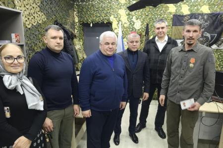 Делегация КПРФ во главе с Казбеком Тайсаевым посетили Луганск