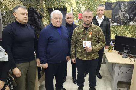 Делегация КПРФ во главе с Казбеком Тайсаевым посетили Луганск