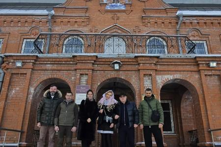 Делегация КПРФ во главе с Казбеком Тайсаевым посетили Луганск