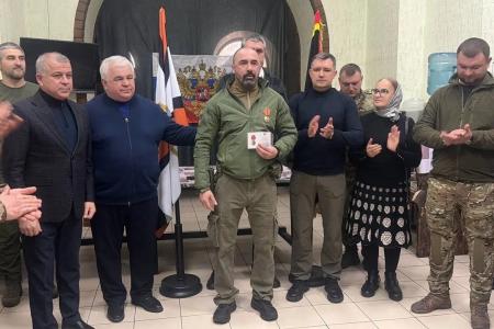 Делегация КПРФ во главе с Казбеком Тайсаевым посетили Луганск