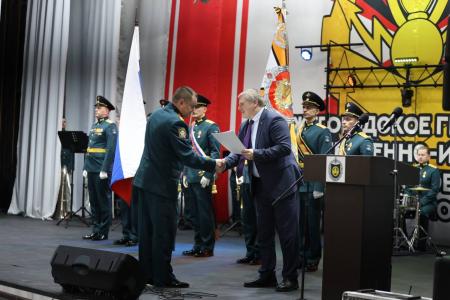 Нижегородские коммунисты поздравили командование прославленного военно-инженерного училища