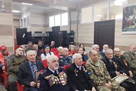 Карачаево-Черкесия. День Советской Армии и ВМФ