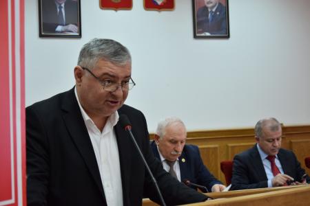 Пленум Дагестанского рескома КПРФ определил основные задачи коммунистов региона по подготовке и проведению отчетно-выборной кампании в первичных и местных партийных отделениях ДРО КПРФ