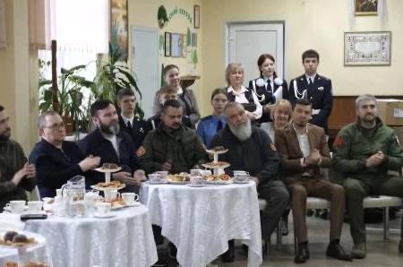 Делегация КПРФ во главе с Казбеком Тайсаевым прибыла в Донецк