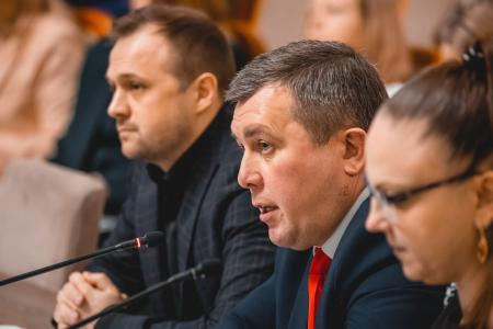 Коммунист Сергей Токарев выступил в Липецком областном Совете с призывом прекратить силовое давление и провокации в отношении коммунистов