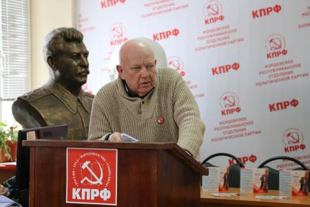 Мордовия. В Саранске прошло торжественное собрание в честь Дня Красной Армии