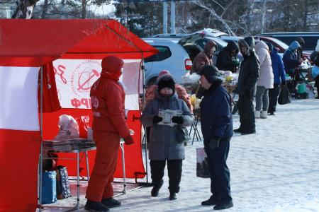 В Омске увеличилось число проходящих еженедельно пикетов в поддержку Народного референдума КПРФ