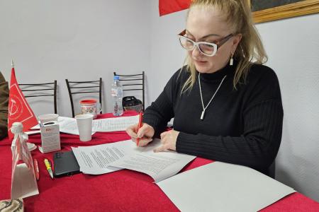 Депутаты-коммунисты Ямало-Ненецкого автономного округа поддержали Обращение депутатов фракции КПРФ в Государственной Думе «Требуем честной политической борьбы и широкого диалога во имя Победы и созидания!»