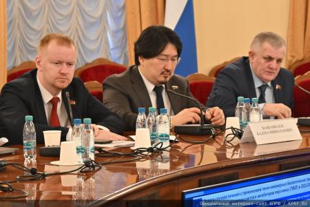 КПРФ провела круглый стол «Главные векторы стратегии борьбы с ревматическими болезнями как значимым фактором инвалидизации населения России»