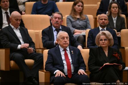 Г.А. Зюганов провел заседание фракции КПРФ в Госдуме 25 февраля