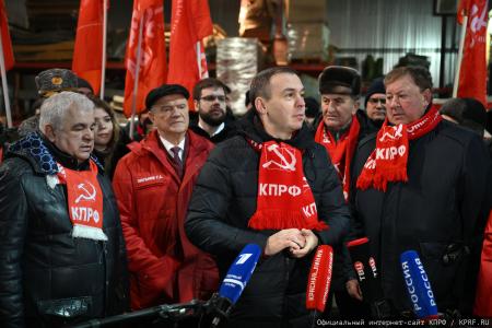 150-й гуманитарный, праздничный конвой от КПРФ ушел из Подмосковья