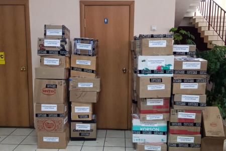 Коммунисты Забайкалья отправляют бойцам СВО продукты и партийные газеты