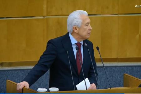 Лидер фракции «Единая Россия» В.А. Васильев: «Спасибо КПРФ, всегда на защите слабых!» Неожиданная поддержка обращения 56 депутатов КПРФ