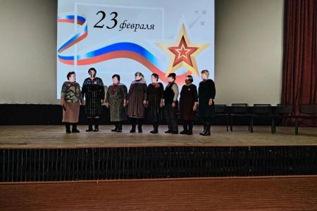 Забайкальский край. Нерчинские коммунисты поздравили горожан с Днём защитника Отечества