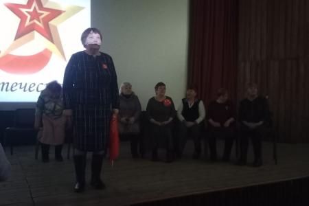 Забайкальский край. Нерчинские коммунисты поздравили горожан с Днём защитника Отечества