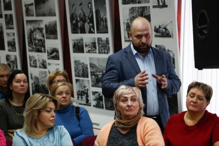 Нина Останина: В защиту защитников Отечества!