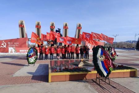 Коммунисты Забайкалья почтили память героев-земляков в День рождения Красной Армии