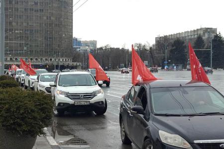 Вечная слава воинам-красноармейцам! Ростовские коммунисты почтили память освободителей Ростова-на-Дону