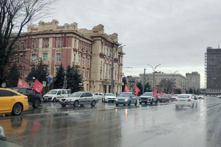 Вечная слава воинам-красноармейцам! Ростовские коммунисты почтили память освободителей Ростова-на-Дону