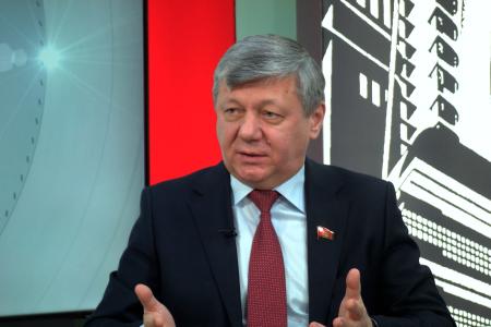 Как марданутые готовят майданы. На «Красной линии» обсудили выпады против КПРФ