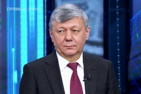 Дмитрий Новиков на Первом канале о подготовке киевского режима к сдаче позиций и о том, какими картами играет Трамп