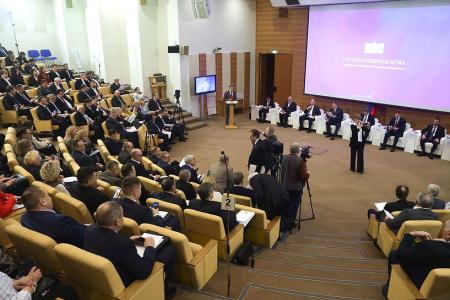В.И Кашин провел парламентские слушания по развитию АПК в условиях санкционного давления