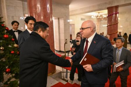 Геннадий Зюганов и Иван Мельников приняли участие в приёме, проведенном Посольством КНР в России