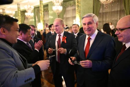 Геннадий Зюганов и Иван Мельников приняли участие в приёме, проведенном Посольством КНР в России