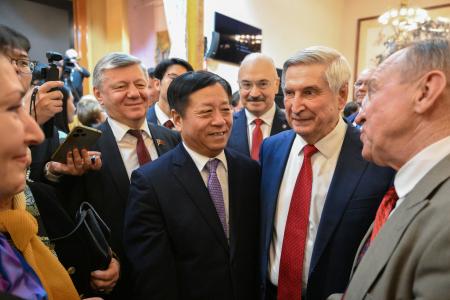 Геннадий Зюганов и Иван Мельников приняли участие в приёме, проведенном Посольством КНР в России