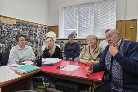 Подмосковные коммунисты: Работа в интересах народа!