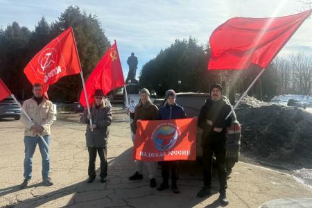 Подмосковные коммунисты: Работа в интересах народа!