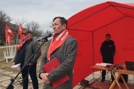 Вместо праздника - протест: в Шахтах состоялся митинг против коллапса в сфере ЖКХ!