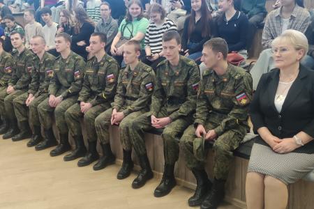 «Любить Родину! Учиться у поколения-победителей!». Г.А. Зюганов выступил по видеосвязи перед новгородскими студентами и преподавателями