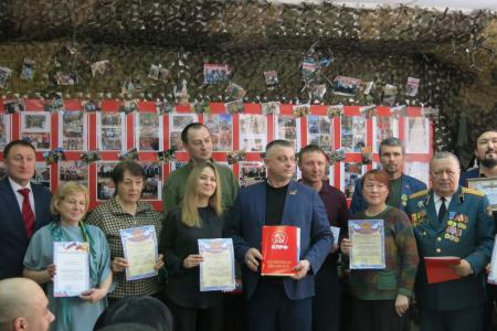 В помещении Чувашского рескома КПРФ открылась экспозиция, посвящённая СВО