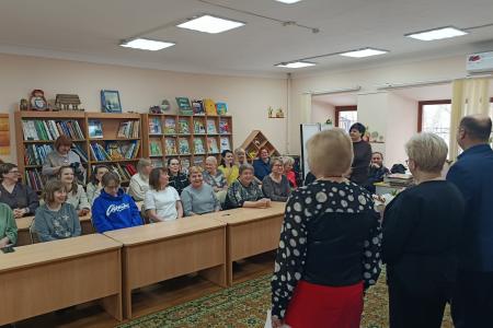 Депутаты Рязанской областной и городской Дум поздравили работников библиотек с Международным женским днём