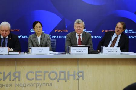 Дмитрий Новиков в ходе видеомоста с Пекином: «Китай готов к вызовам и разбивает все мифы о неэффективности социализма»