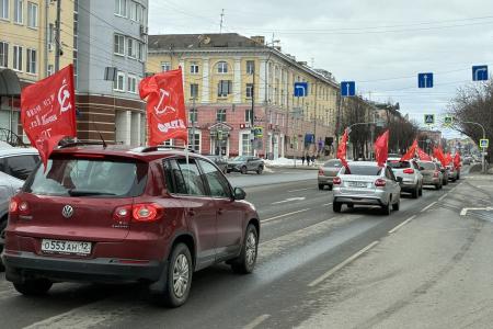 Марий Эл. Патриотический автопробег «Красные крылья Победы» в Йошкар-Оле