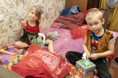 Шестеро детей в одной комнате. Депутат Курской облдумы от КПРФ Алексей Бобовников поднял проблему многодетной семьи из Курска